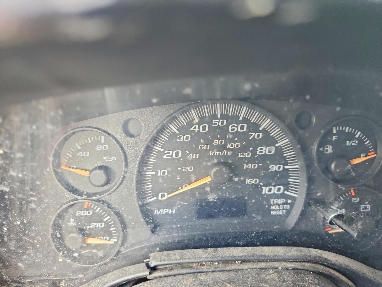 2005 Chev Express G3500