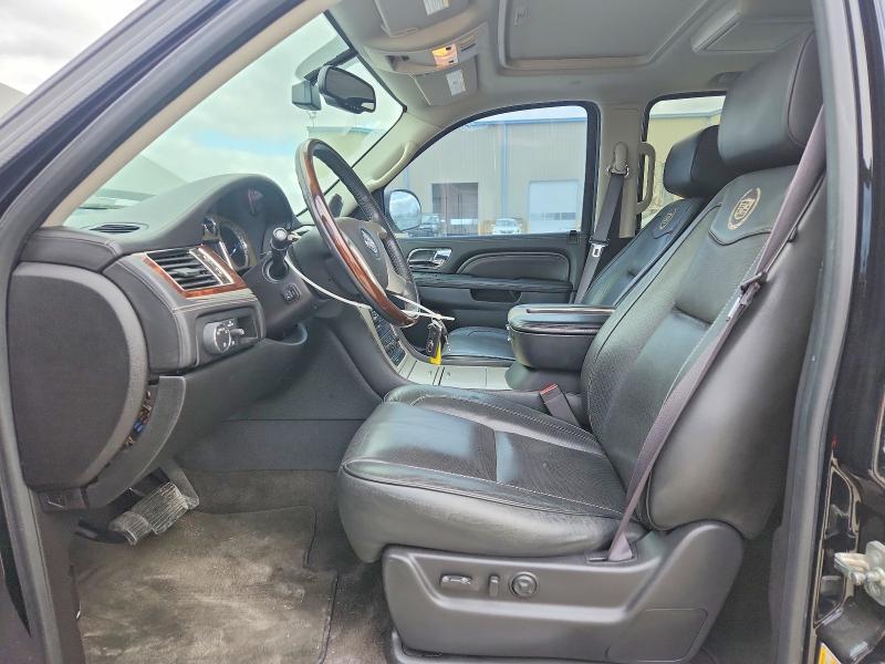 2013 Cadillac Escalade Platinum