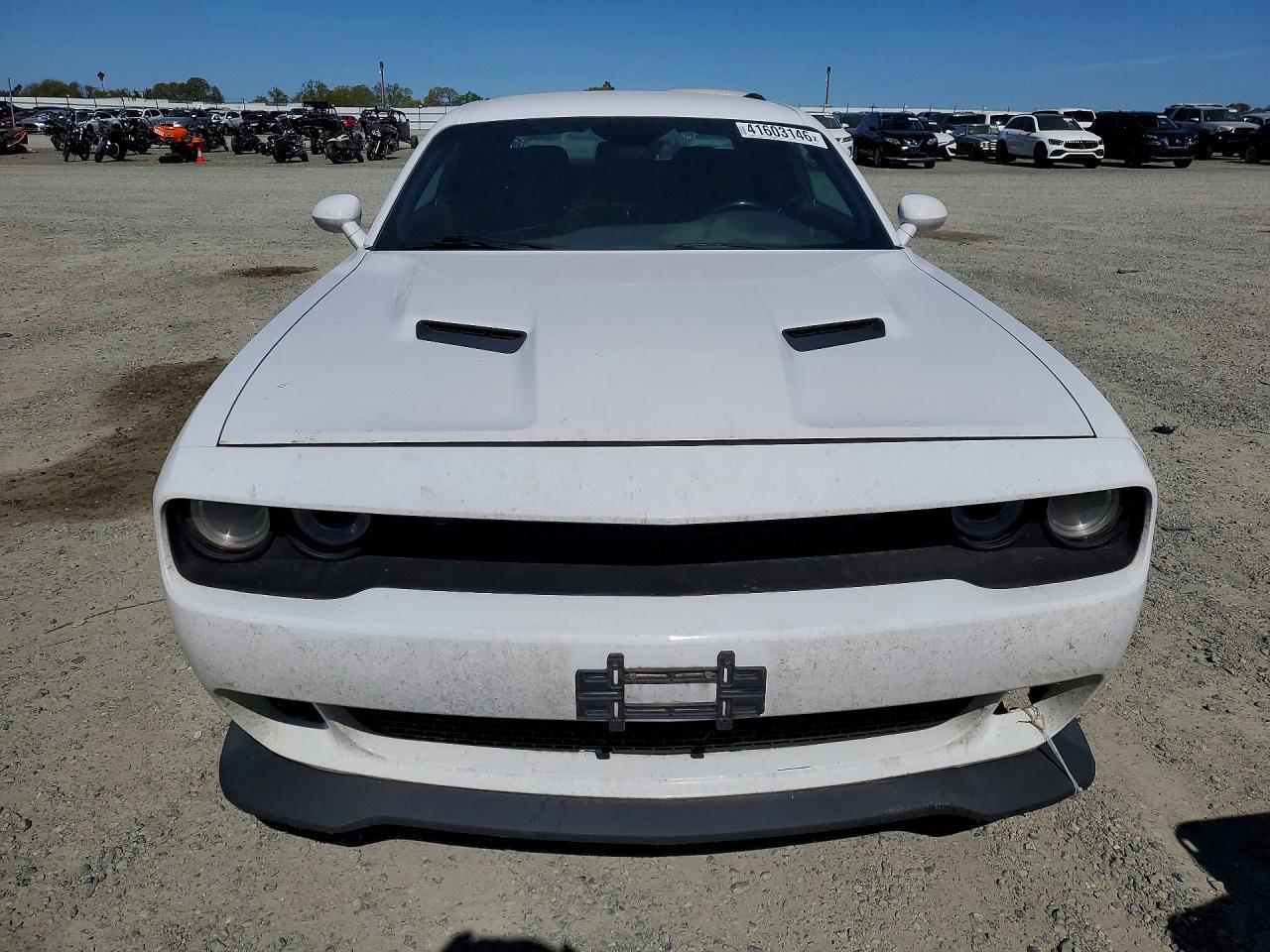 2017 Dodge Challenger sxt