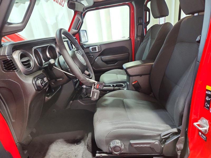 2023 Jeep Gladiator Sport