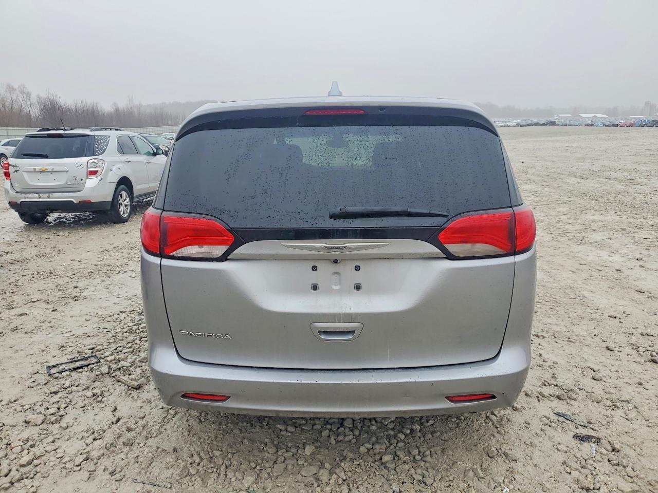 2017 Chrysler Pacifica Touring