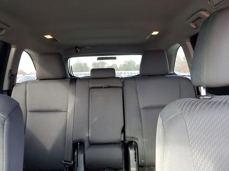 2015 Toyota Highlander le