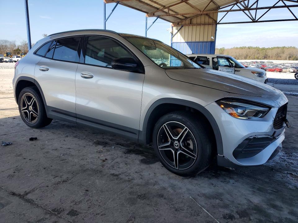 2021 Merz Gla 250 4matic