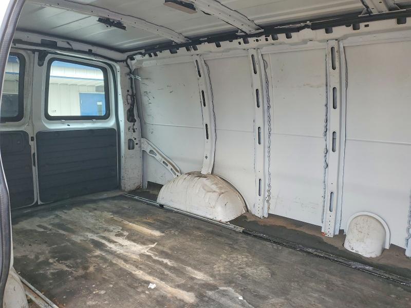 2016 Chevrolet Express G2500