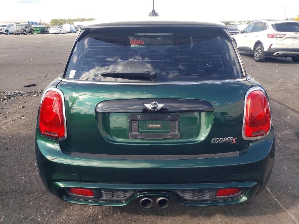 2016 Mini Cooper s