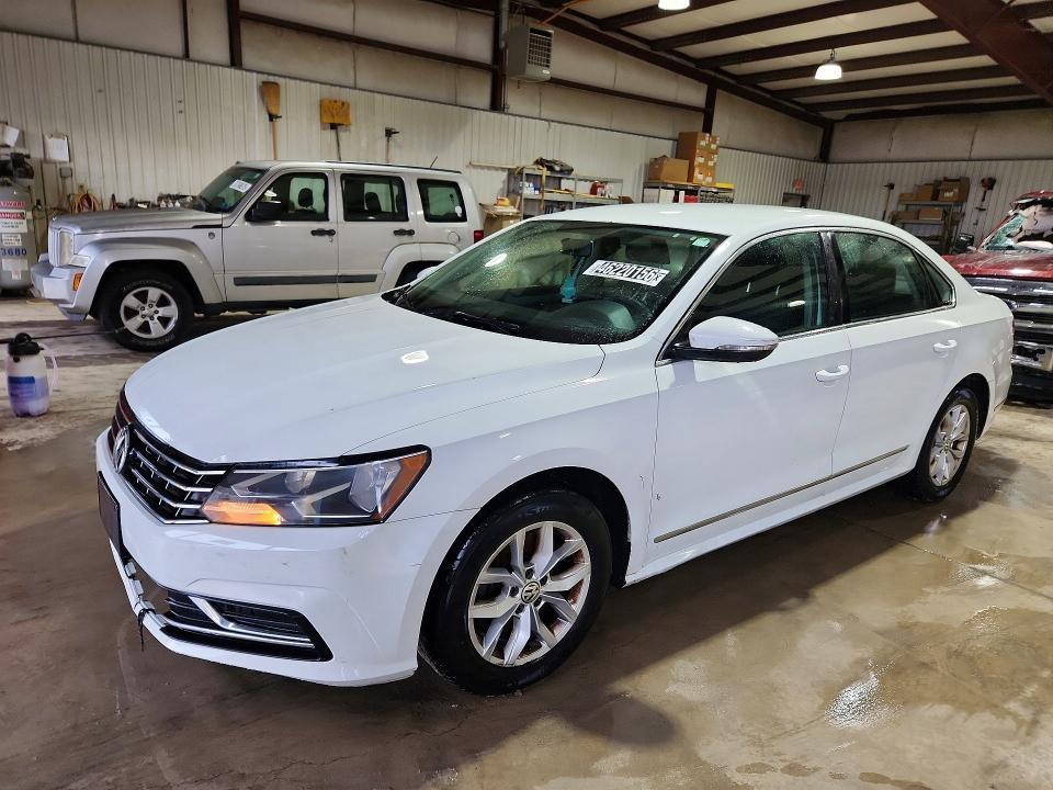 2016 Volkswagen Passat s