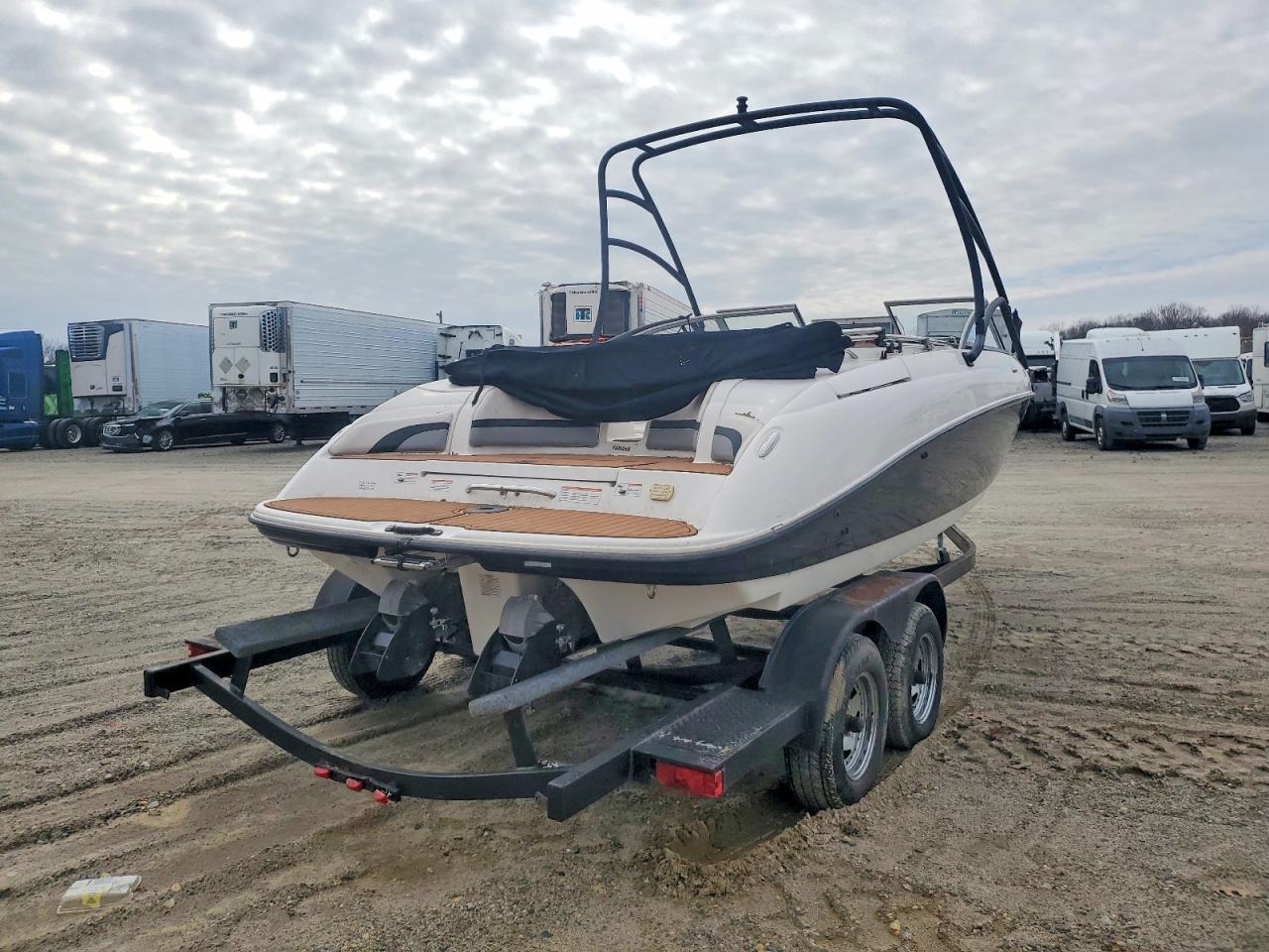 2004 Yama Cruiser HO