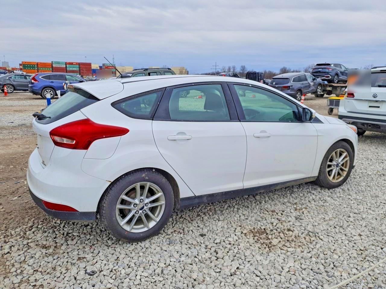 2016 Ford Focus se