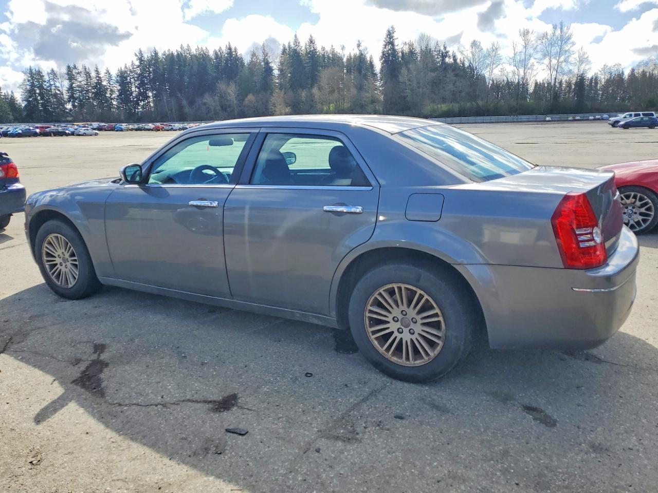 2010 Chrysler 300 Touring