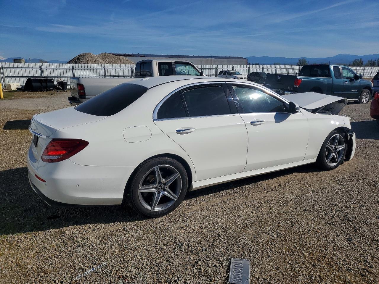 2018 Mercedes-Benz E 300