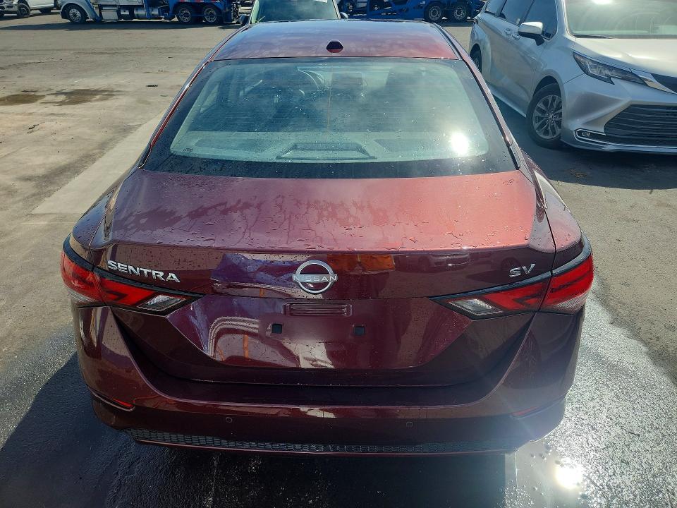 2024 Nissan Sentra sv