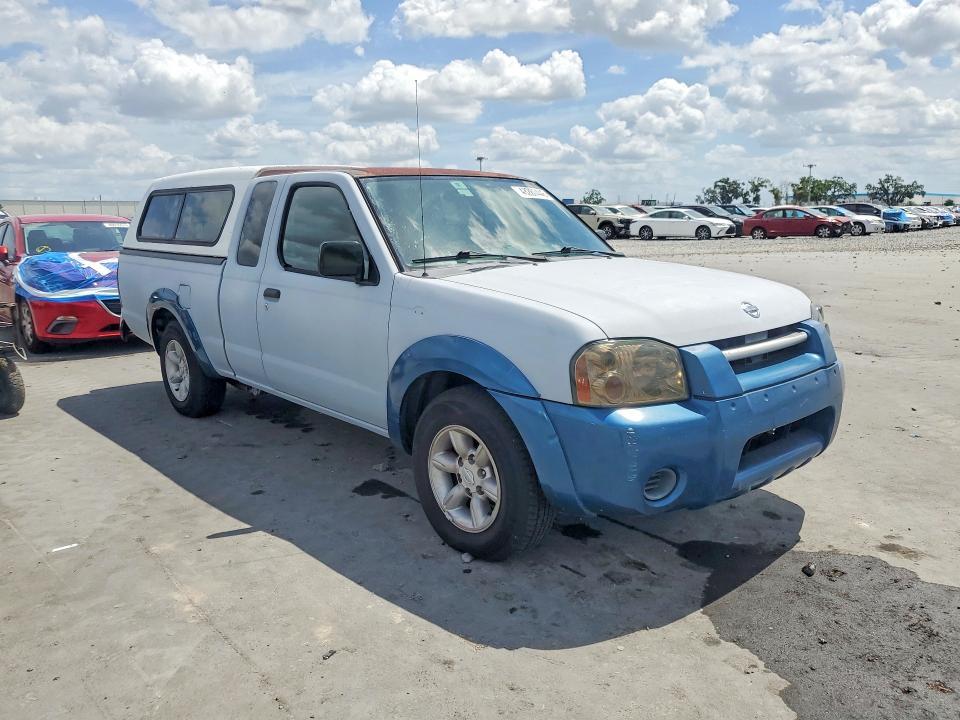 2003 Nissan Frontier Standard