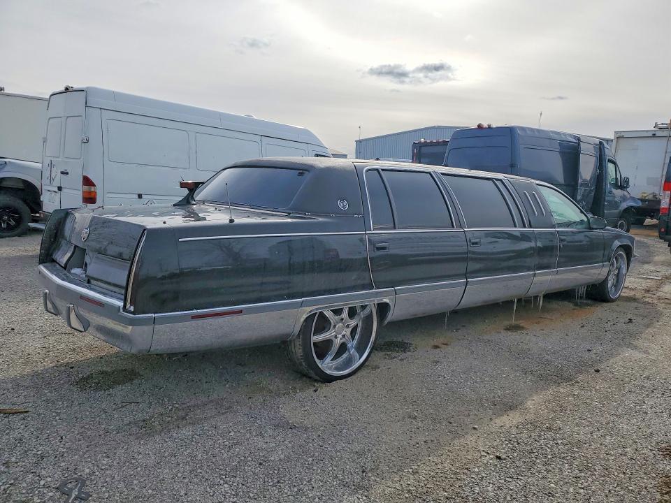 1996 Cadillac Fleetwood Base
