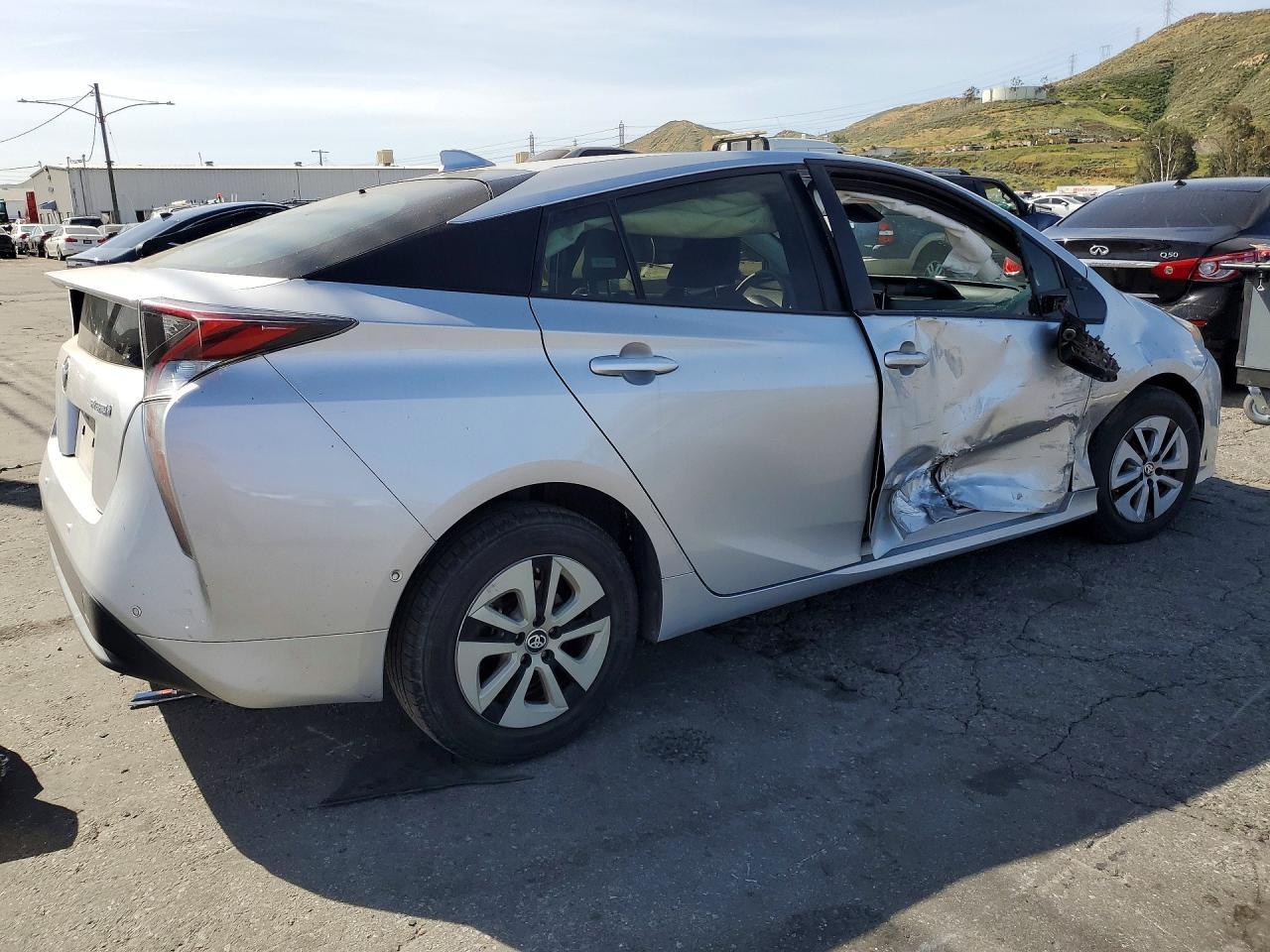 2018 Toyota Prius two