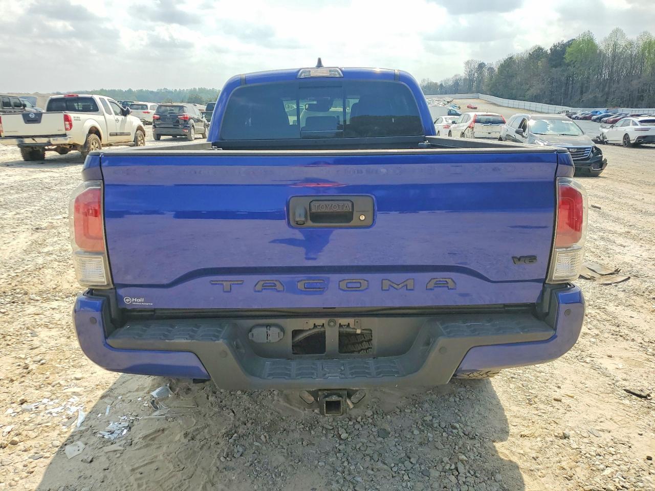 2022 Toyota Tacoma TRD OFF-Road