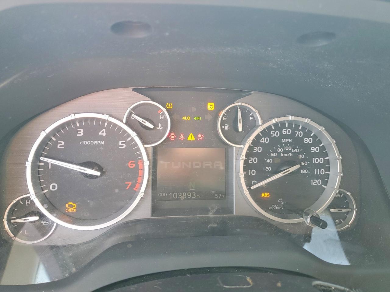 2016 Toyota Tundra SR5