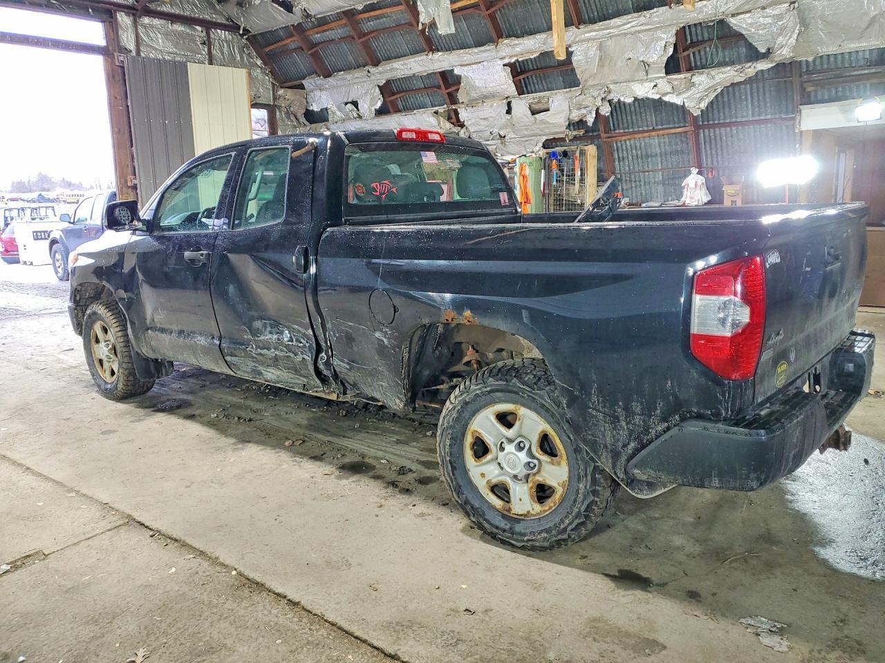 2014 Toyota Tundra SR