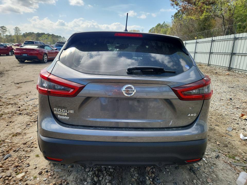 2022 Nissan Rogue Sport s