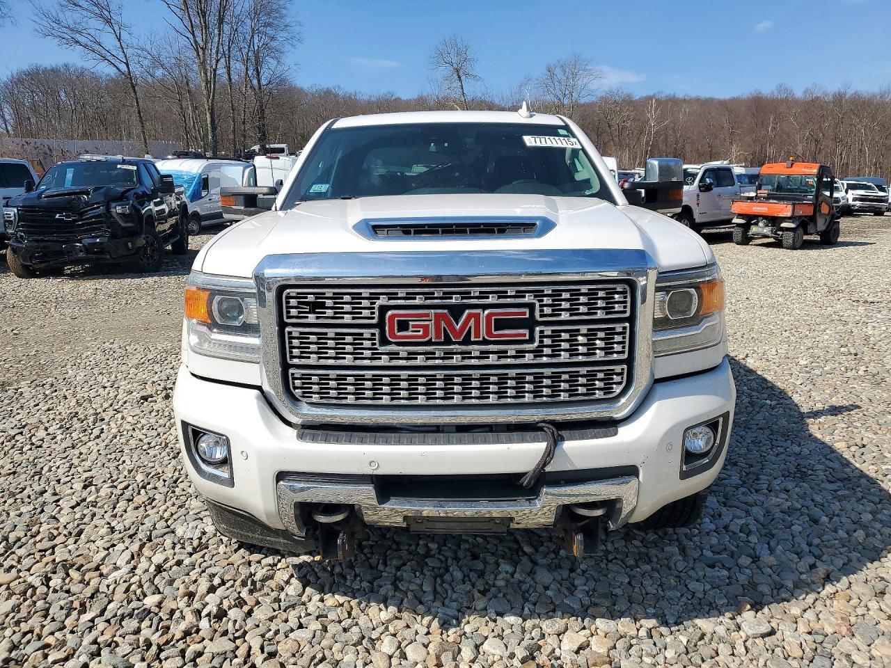 2019 GMC Sierra K2500 Denali