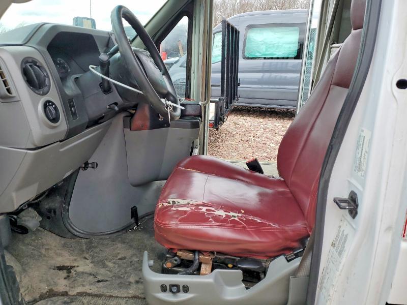 2018 Ford E-350 CUT Away Trans