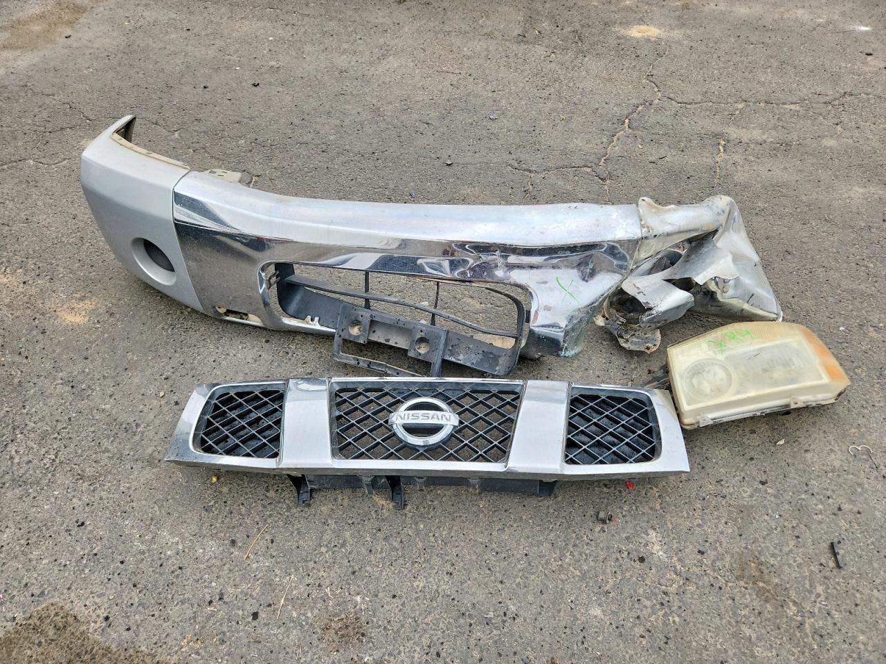 2004 Nissan Titan XE