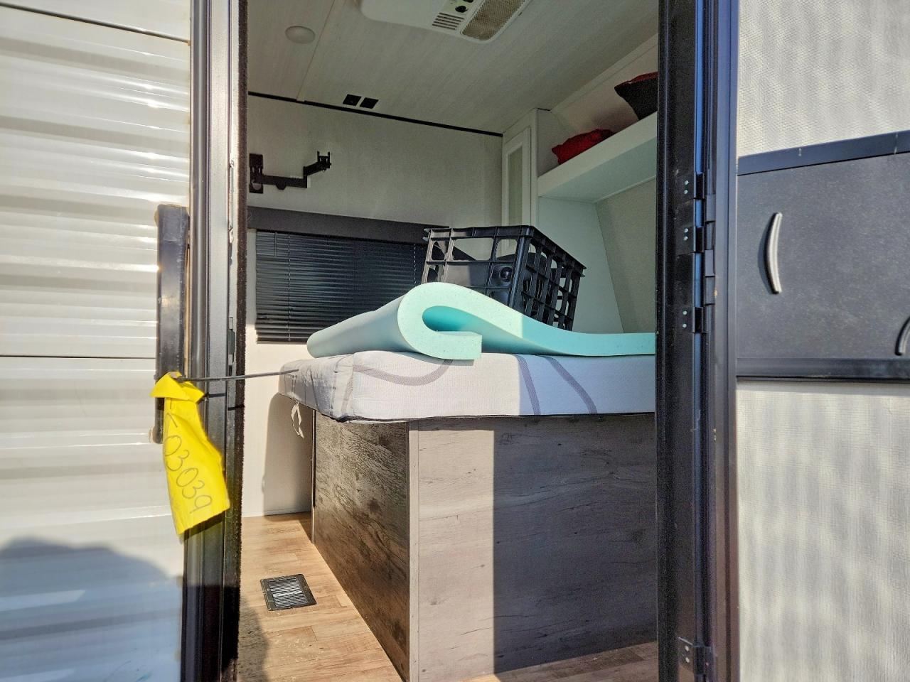 2021 Keystone Hideout Camper