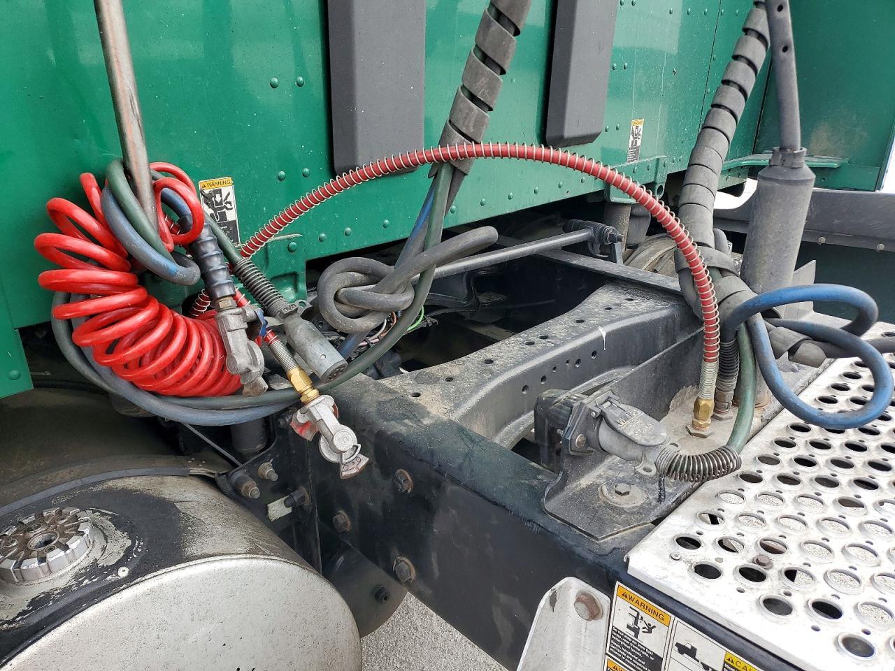2019 Kenworth T680 Semi Truck