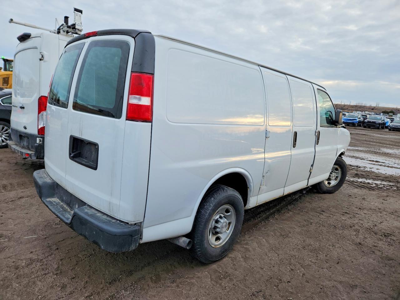 2019 Chevrolet Express G2500