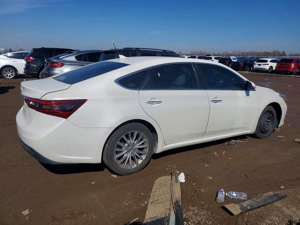 2016 Toyota Avalon Hybrid Limited