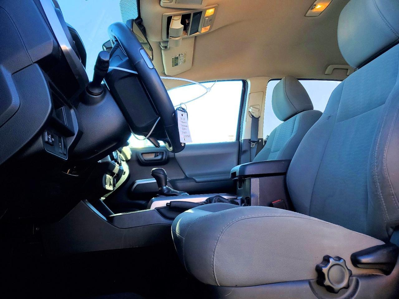 2018 Toyota Tacoma SR5 V6