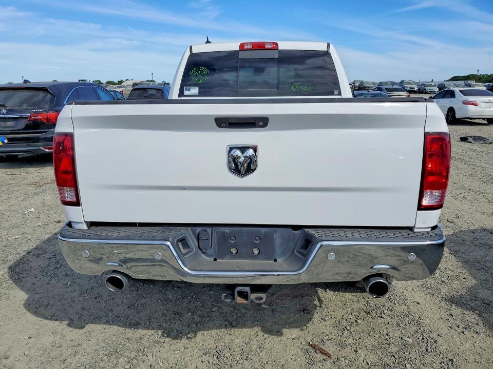 2015 Dodge Ram 1500 slt