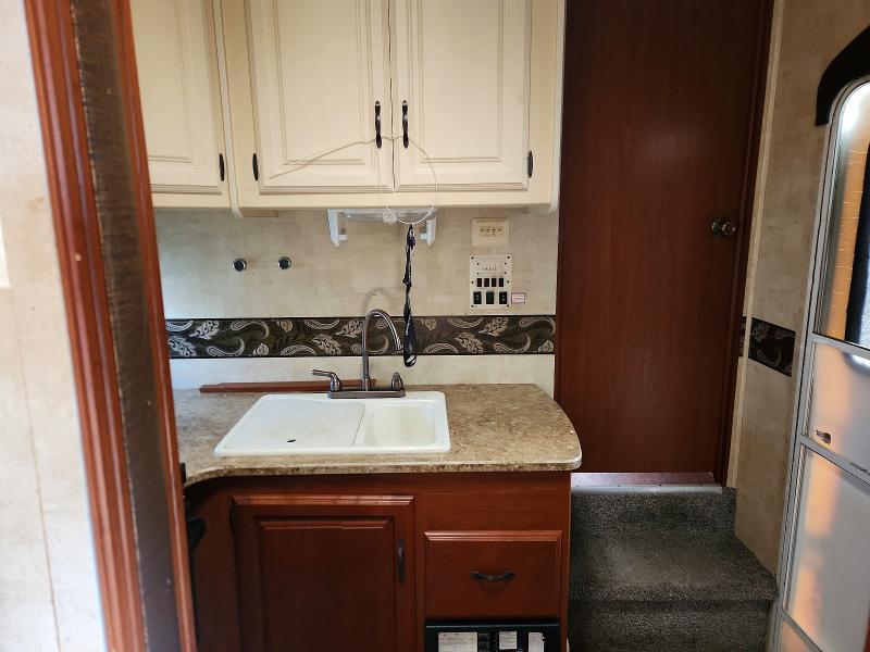 2011 Keystone Outback Camper