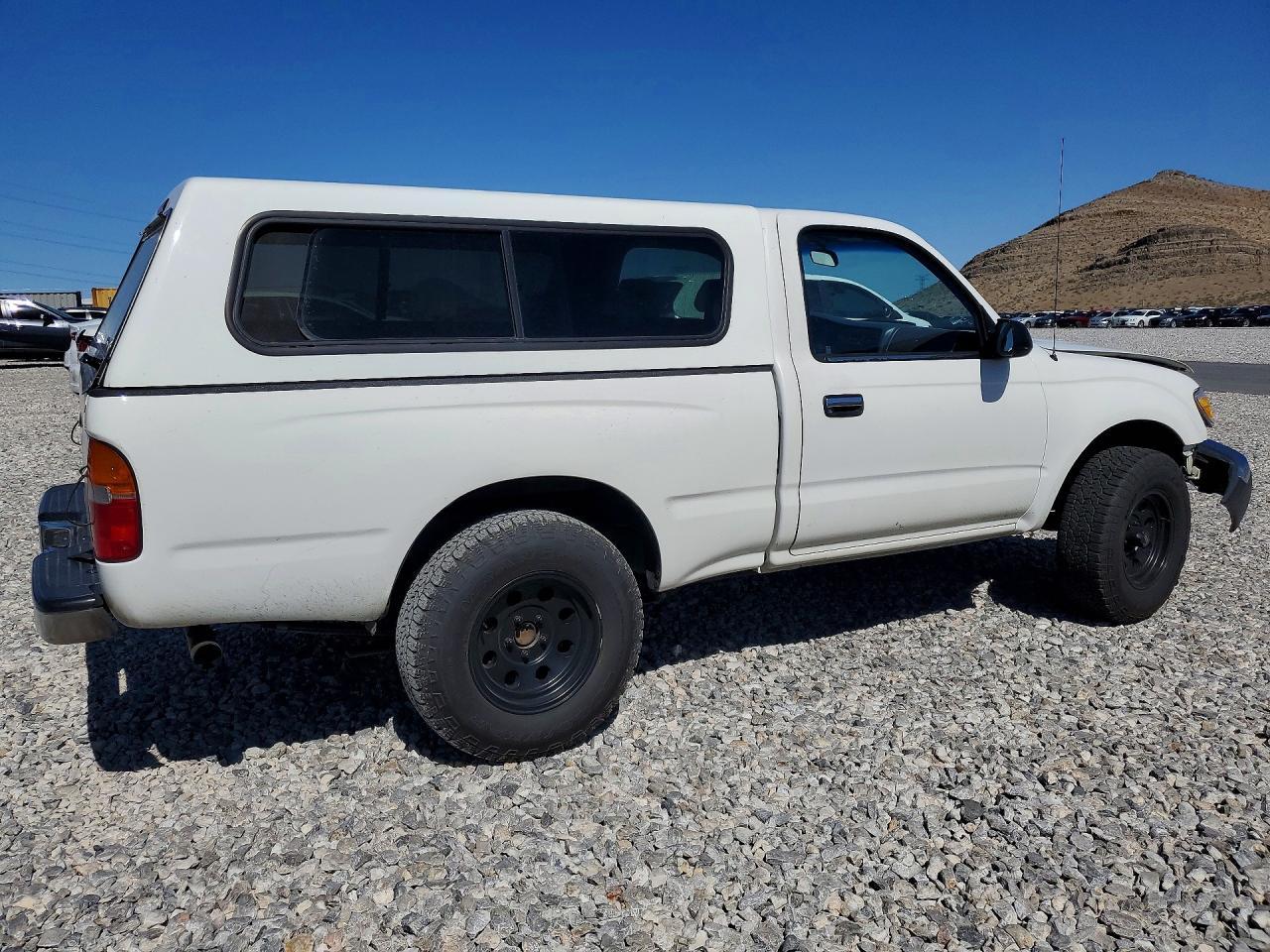 2000 Toyota Tacoma Base