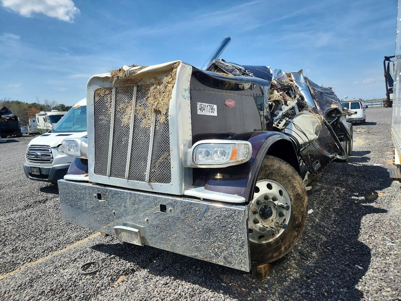 2023 Peterbilt 389