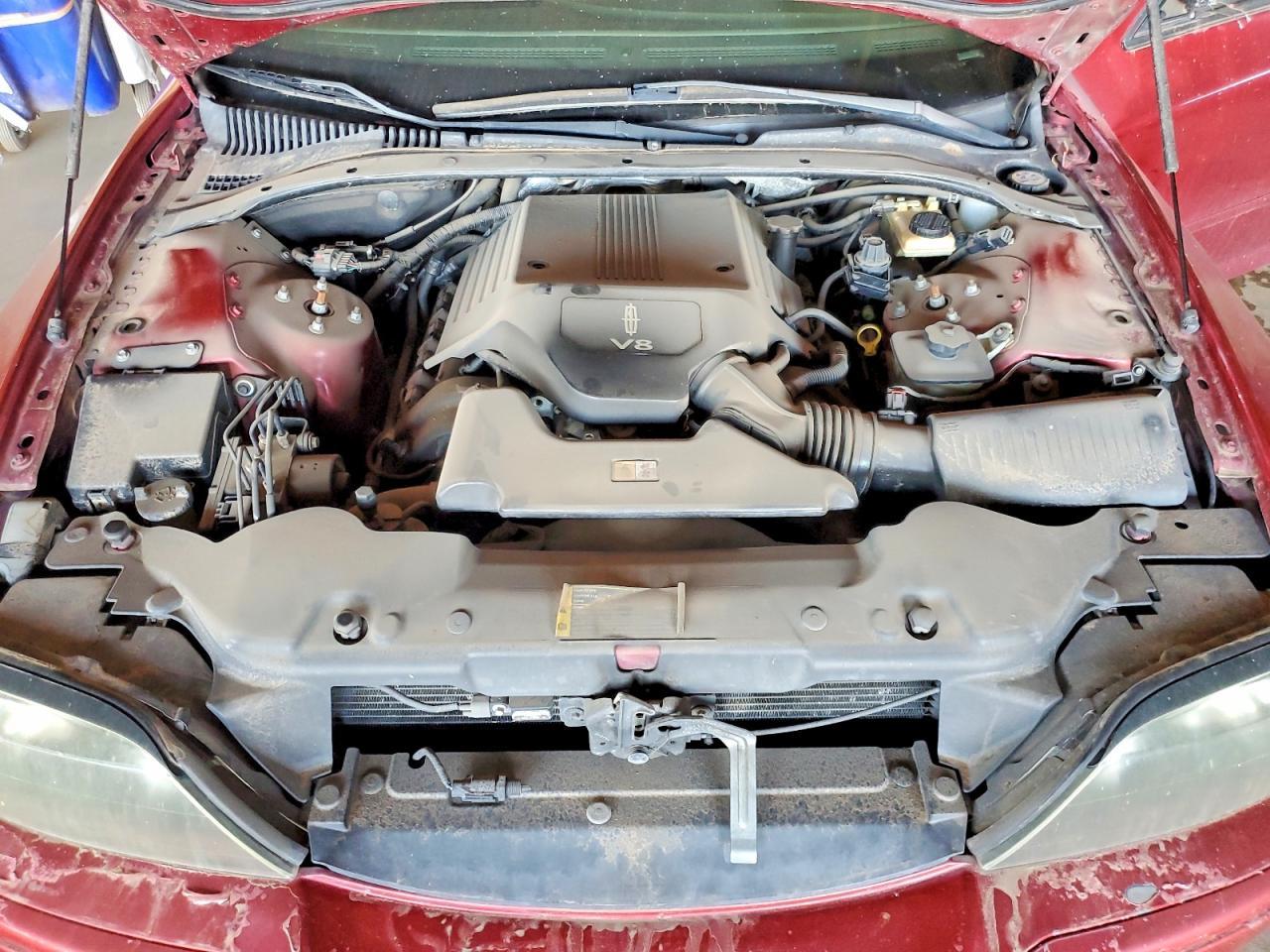 2005 Lincoln Townhouse LS