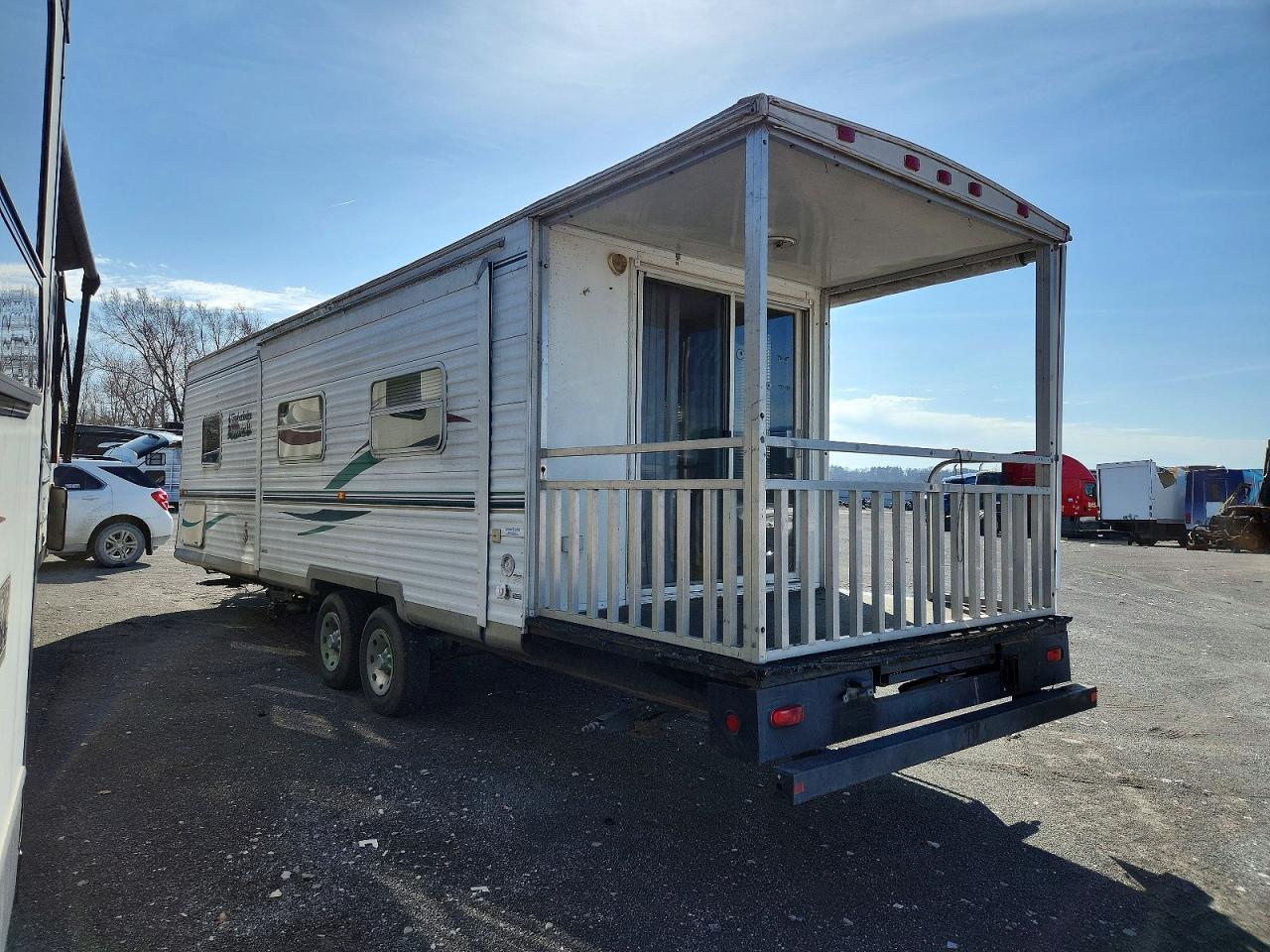 2004 Adventure 2004 Camper