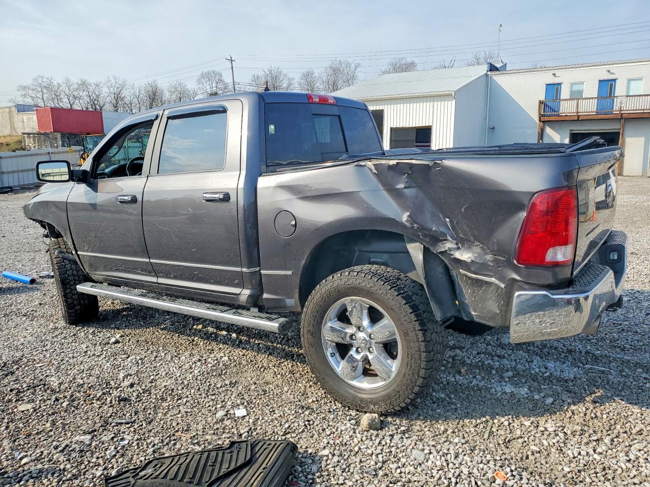 2018 Dodge RAM 1500 SLT