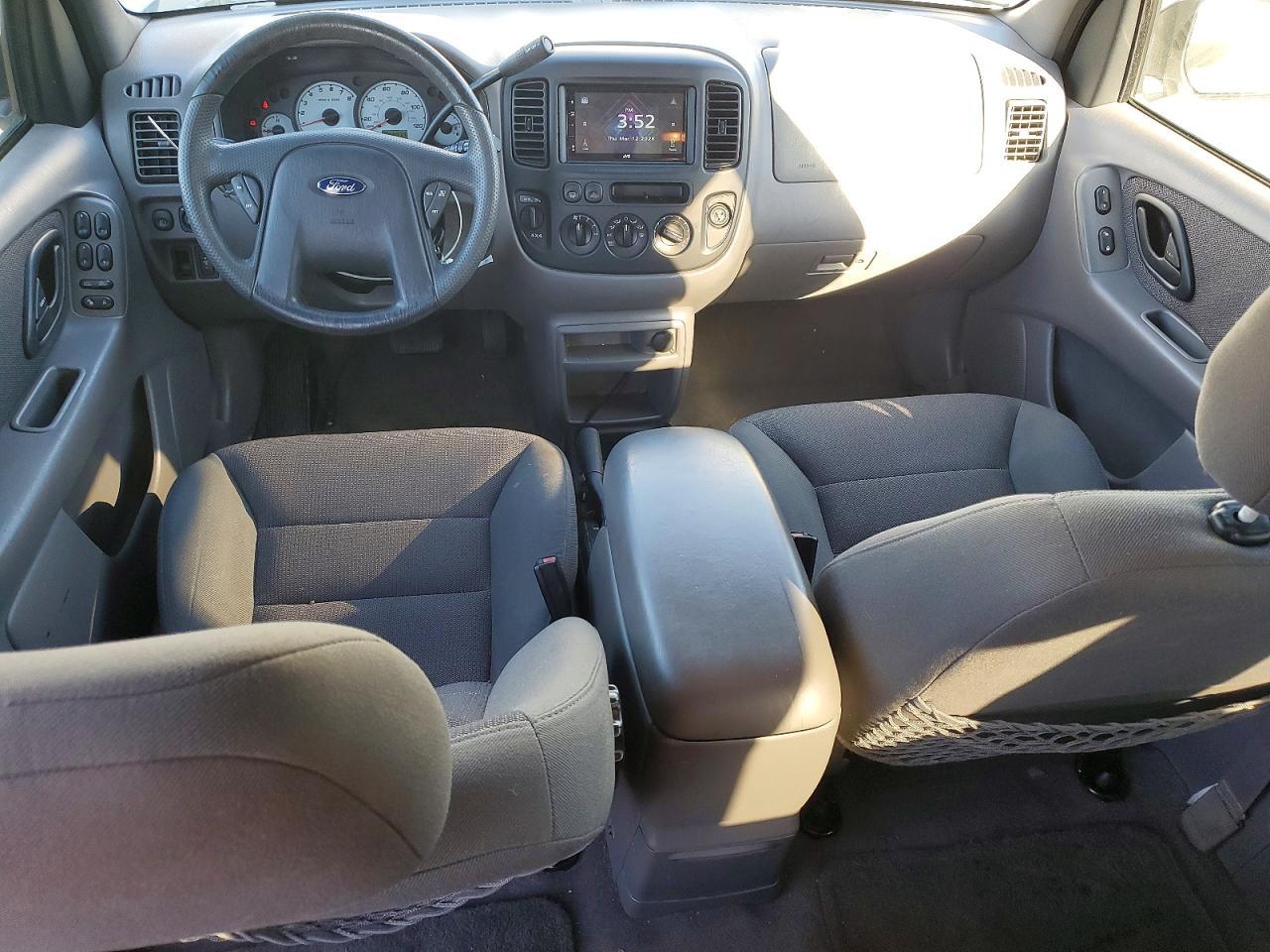 2002 Ford Escape xlt