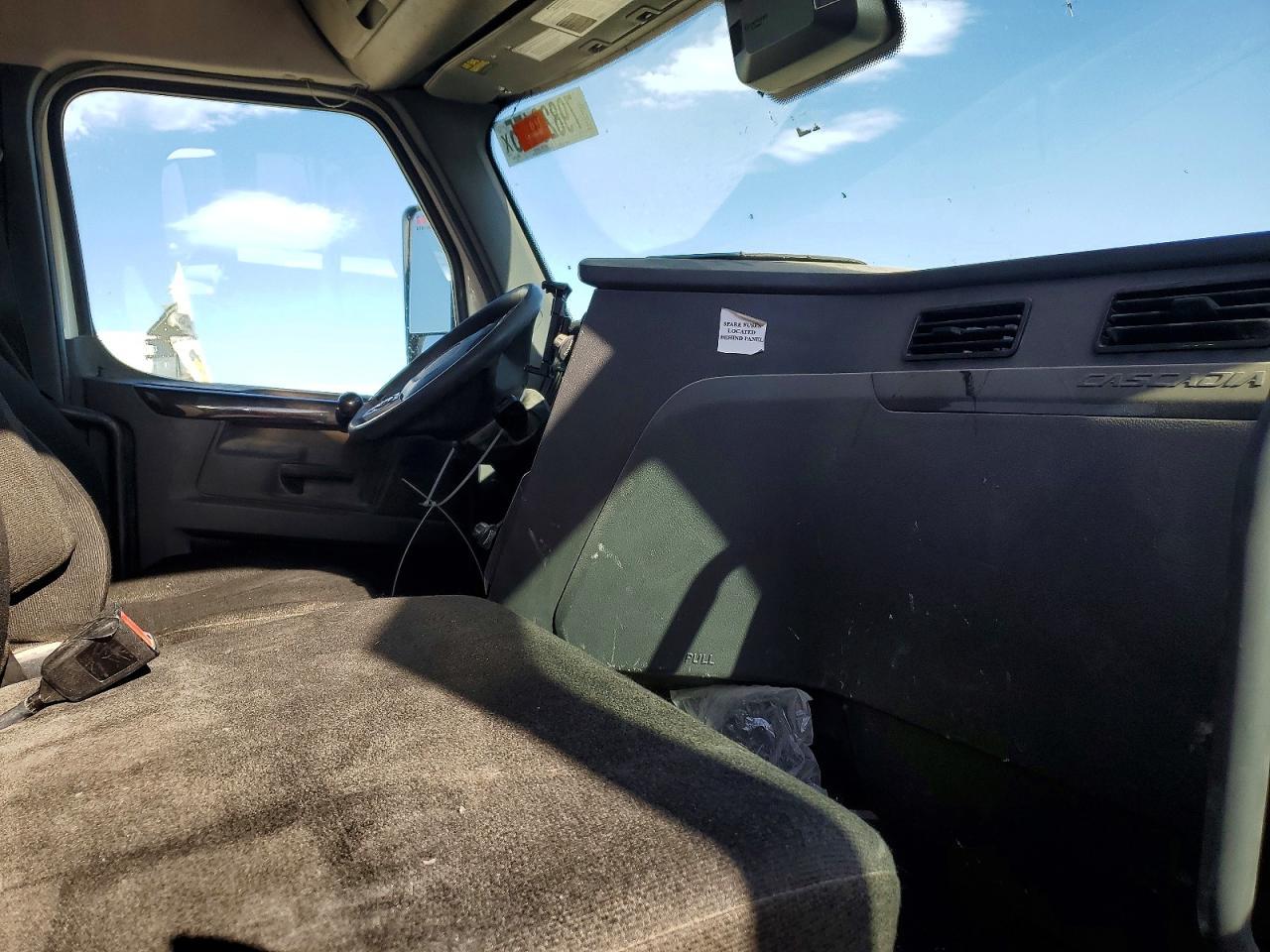 2024 Freigliner 2024 Freightliner Cascadia 126 Semi Truck