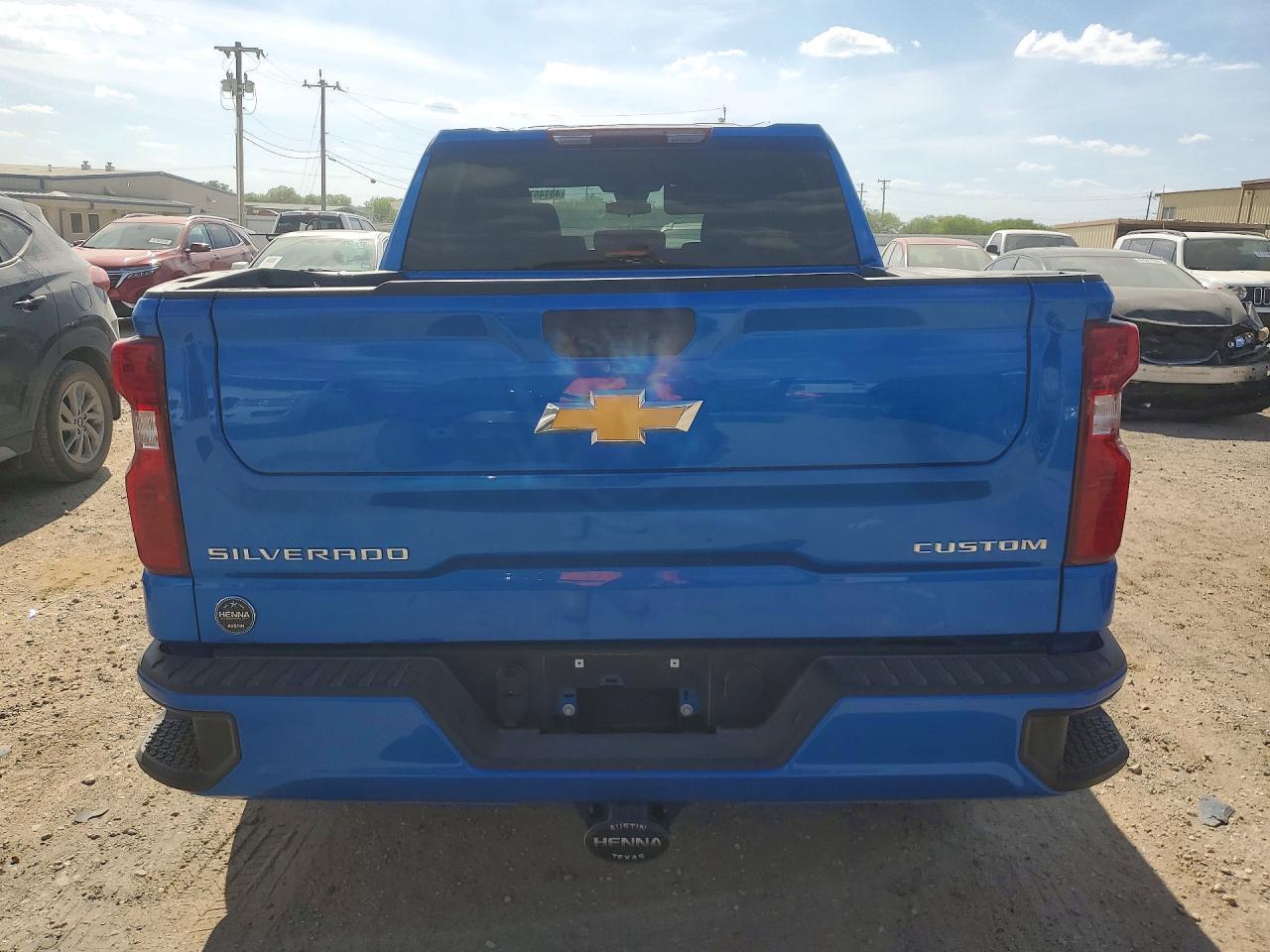 2026 Chevrolet Silverado K1500 Custom