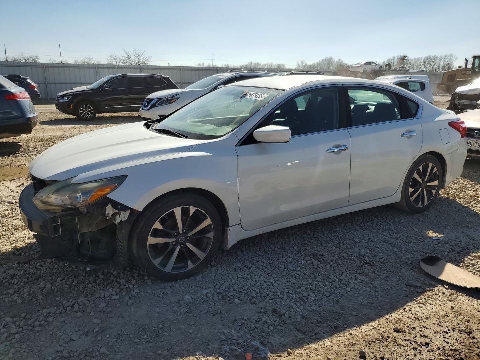 2016 Nissan Altima 2.5 sr