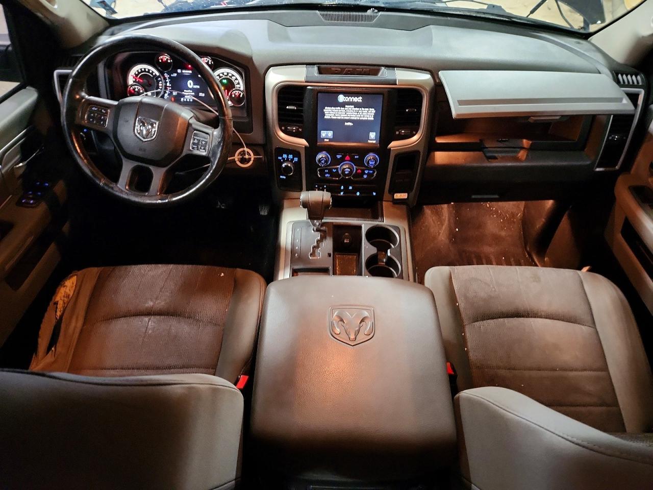 2013 Dodge Ram 1500 slt