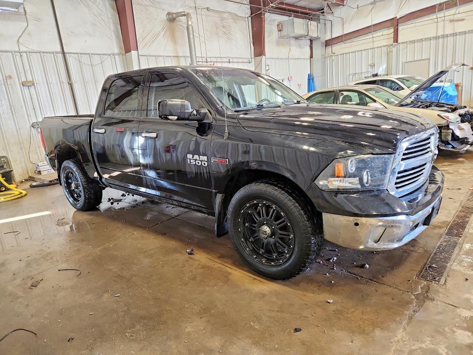 2015 Dodge Ram 1500 slt