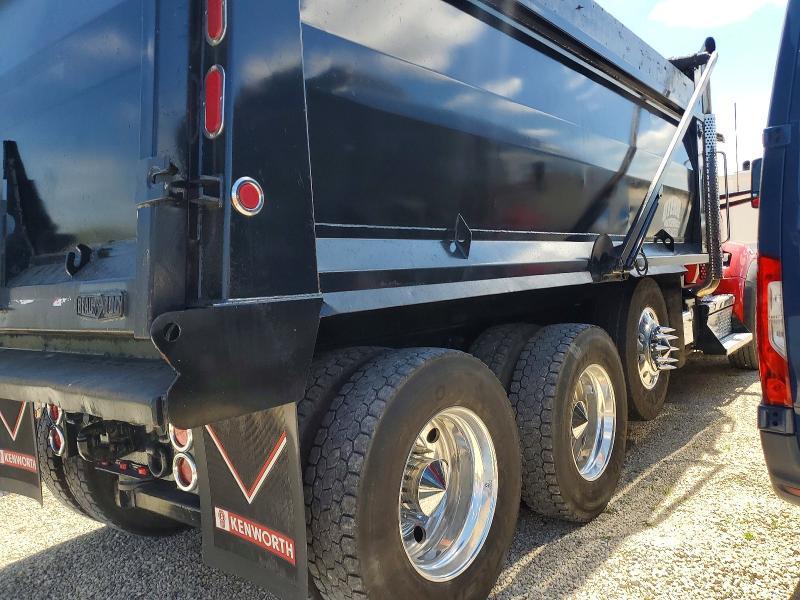 2019 Kenworth Construction T880