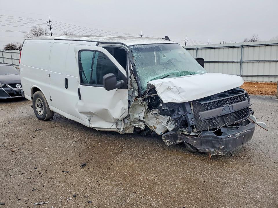2017 Chev Express G2500