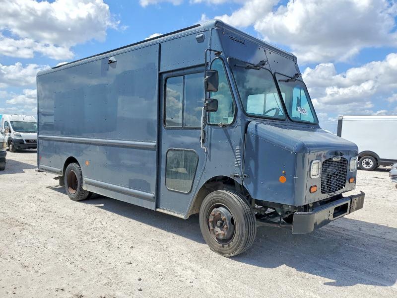 2021 Freightliner Chassis m Line Walk-in van