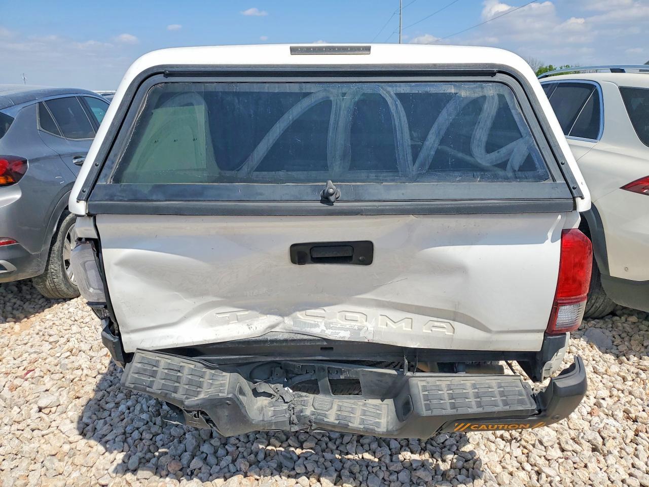 2022 Toyota Tacoma SR
