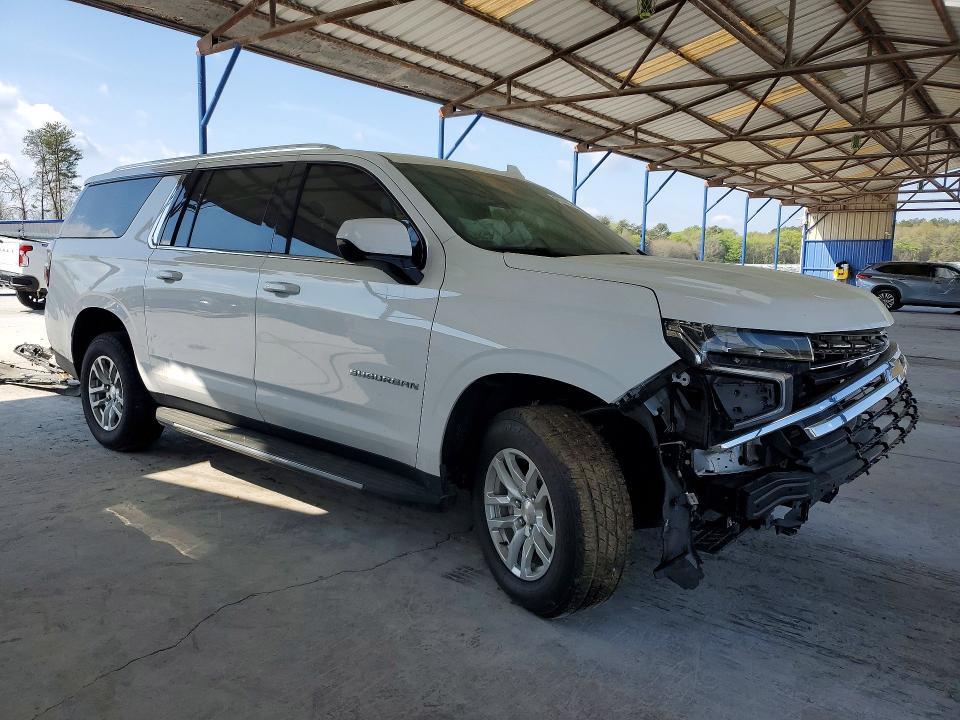 2022 Chevrolet Suburban C1500 lt