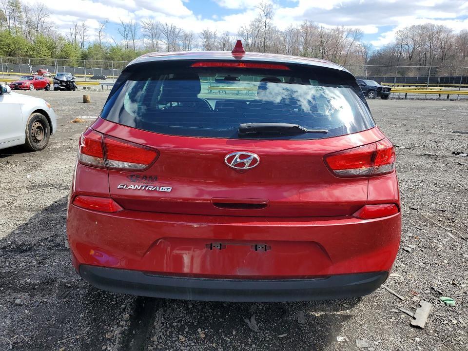 2018 Hyundai Elantra gt Base