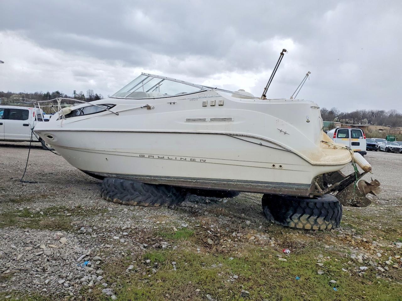 2000 Bayliner 2655 Ciera Sunbridge